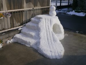 かまくら全体像